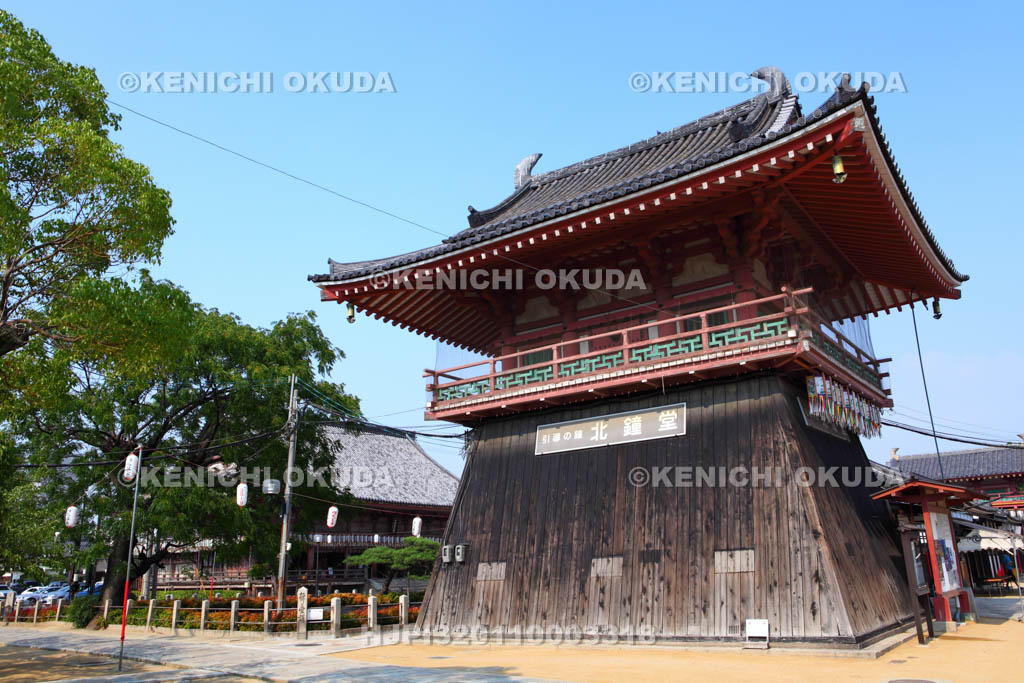 大阪府　四天王寺の北鐘堂