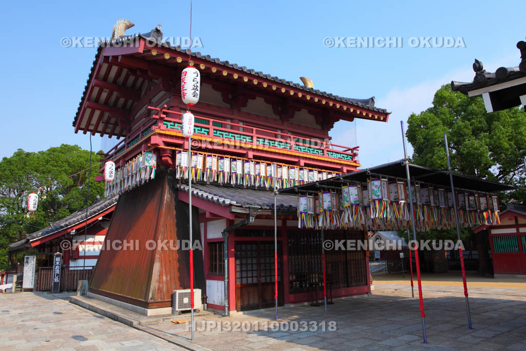大阪府　四天王寺　お盆の太鼓楼