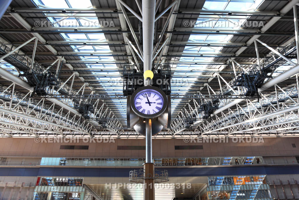 大阪府　大阪ステーションシティ　時空の広場