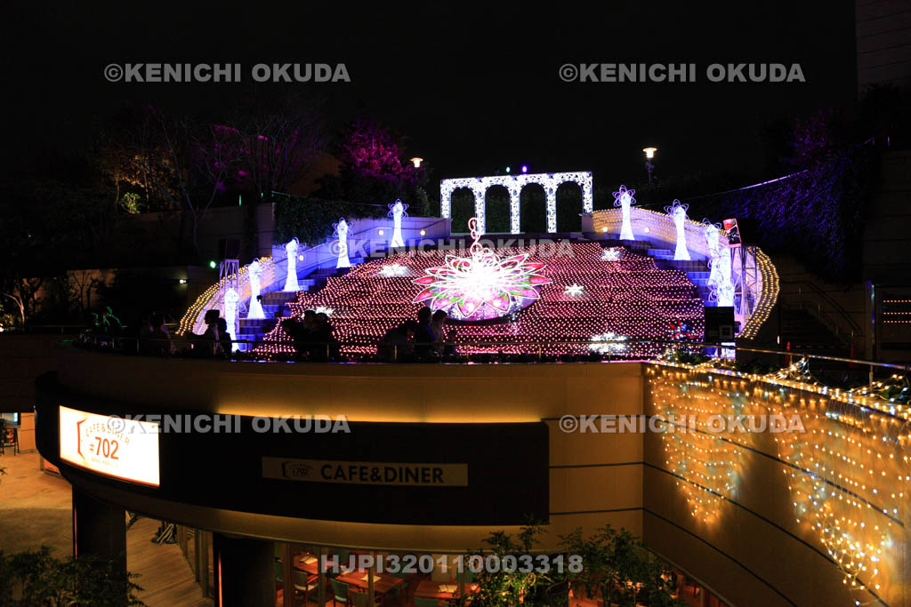 大阪府　なんばパークスのイルミネーション