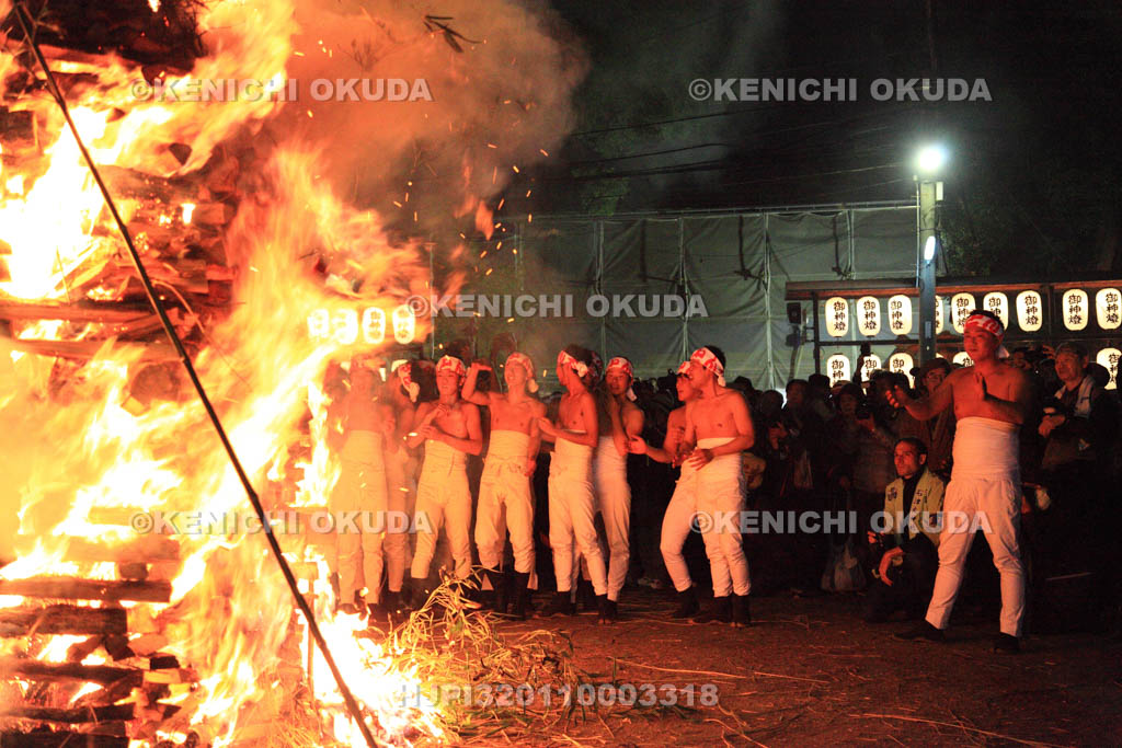 大阪府　石津太神社　やっさいほっさい祭