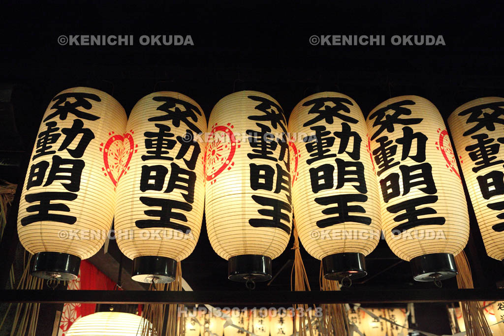 大阪府　法善寺の提灯