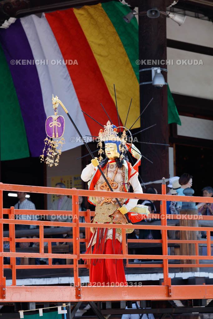 大阪府　大念佛寺　万部おねり　三昧王菩薩