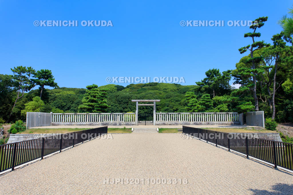 大阪府　大仙陵古墳　拝所