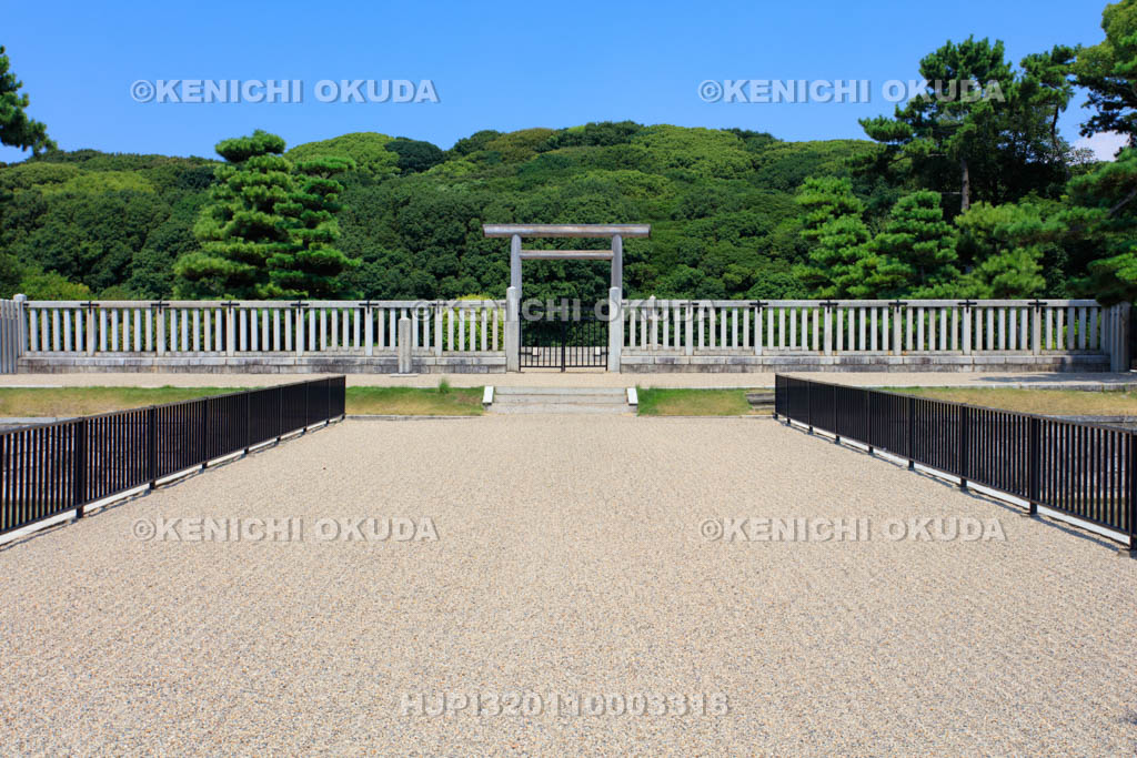 大阪府　大仙陵古墳　拝所