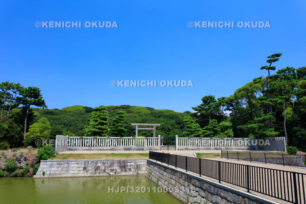 大阪府　大仙陵古墳　拝所