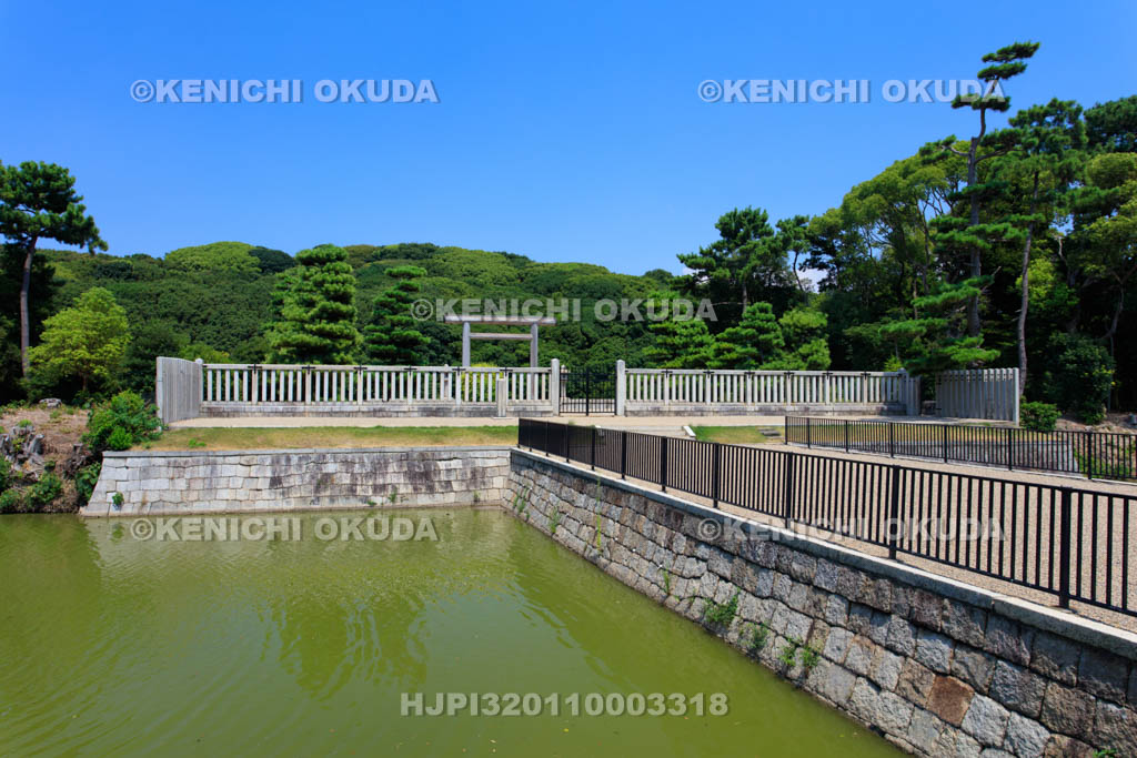 大阪府　大仙陵古墳　拝所