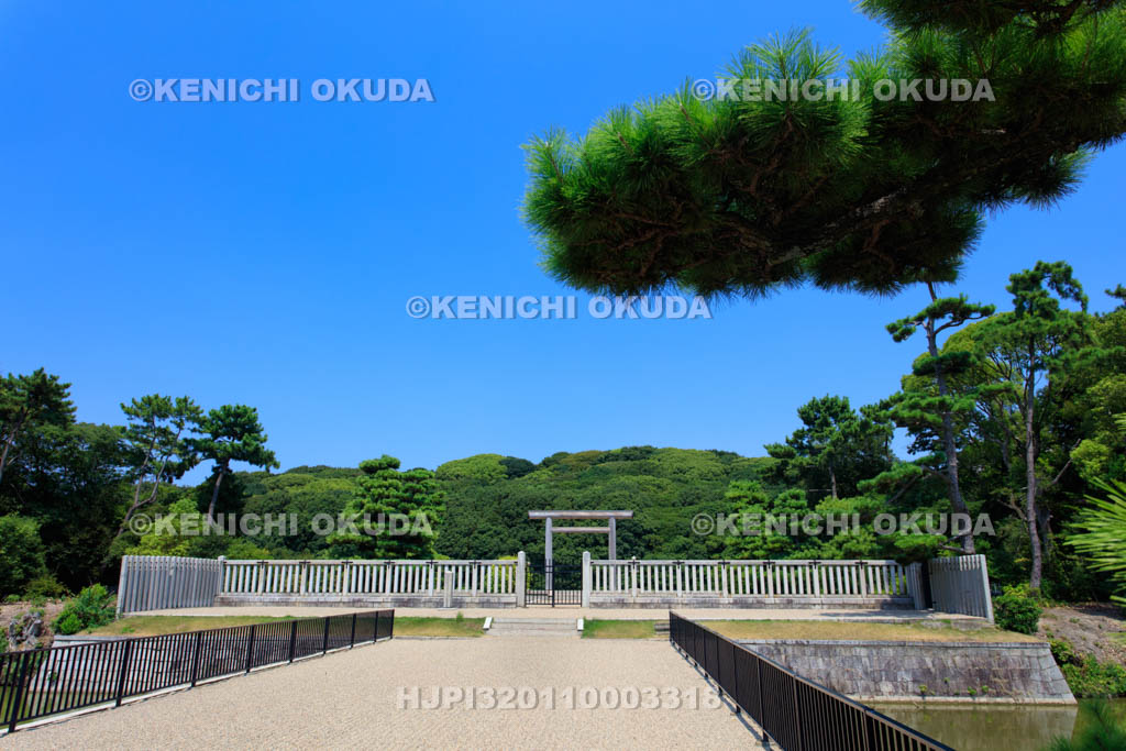 大阪府　大仙陵古墳　拝所