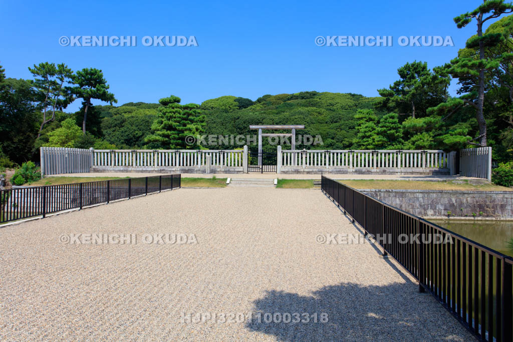 大阪府　大仙陵古墳　拝所