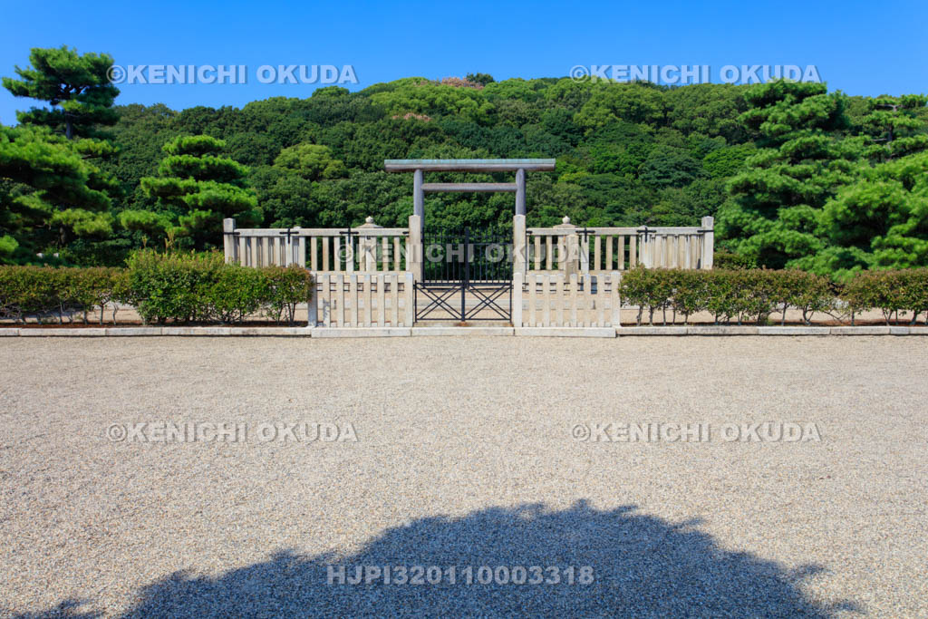 大阪府　上石津ミサンザイ古墳　石津ヶ丘古墳　拝所