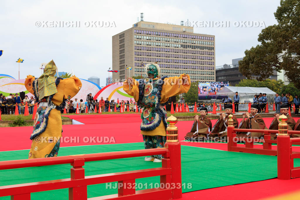 大阪府　四天王寺ワッソ　雅楽　納曽利