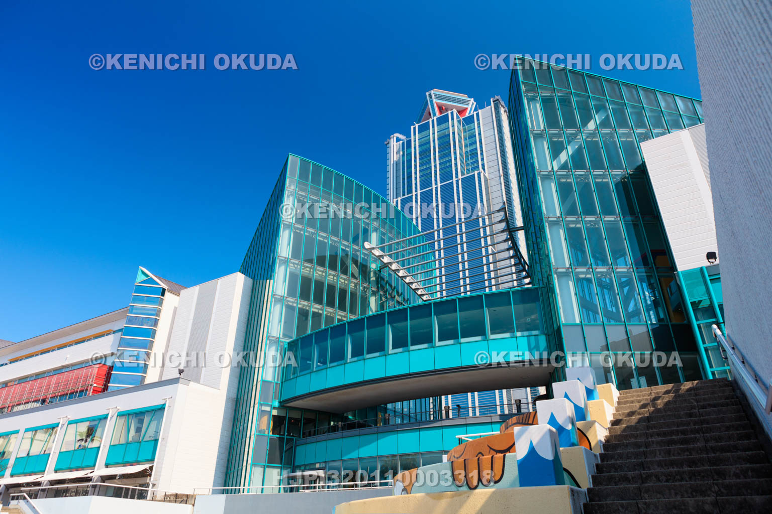 大阪府　ATCとコスモタワー