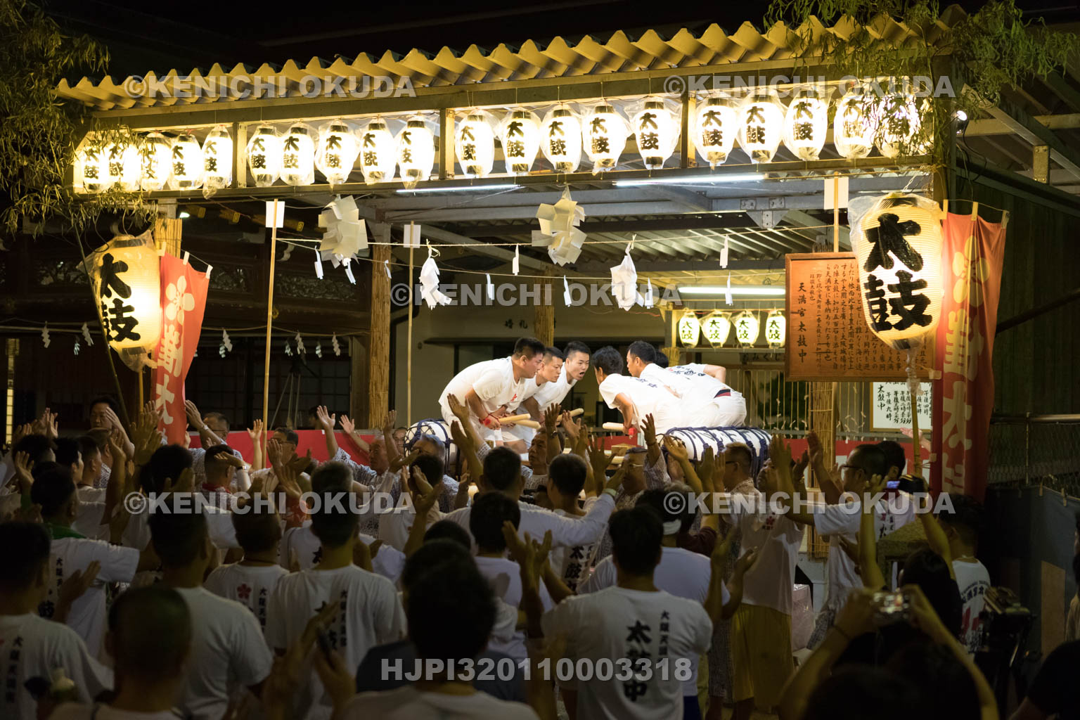 大阪府　天神祭の一番太鼓