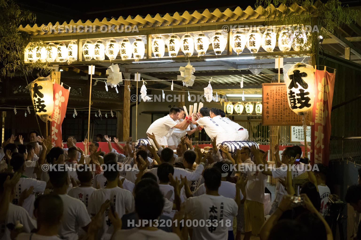 大阪府　天神祭の一番太鼓