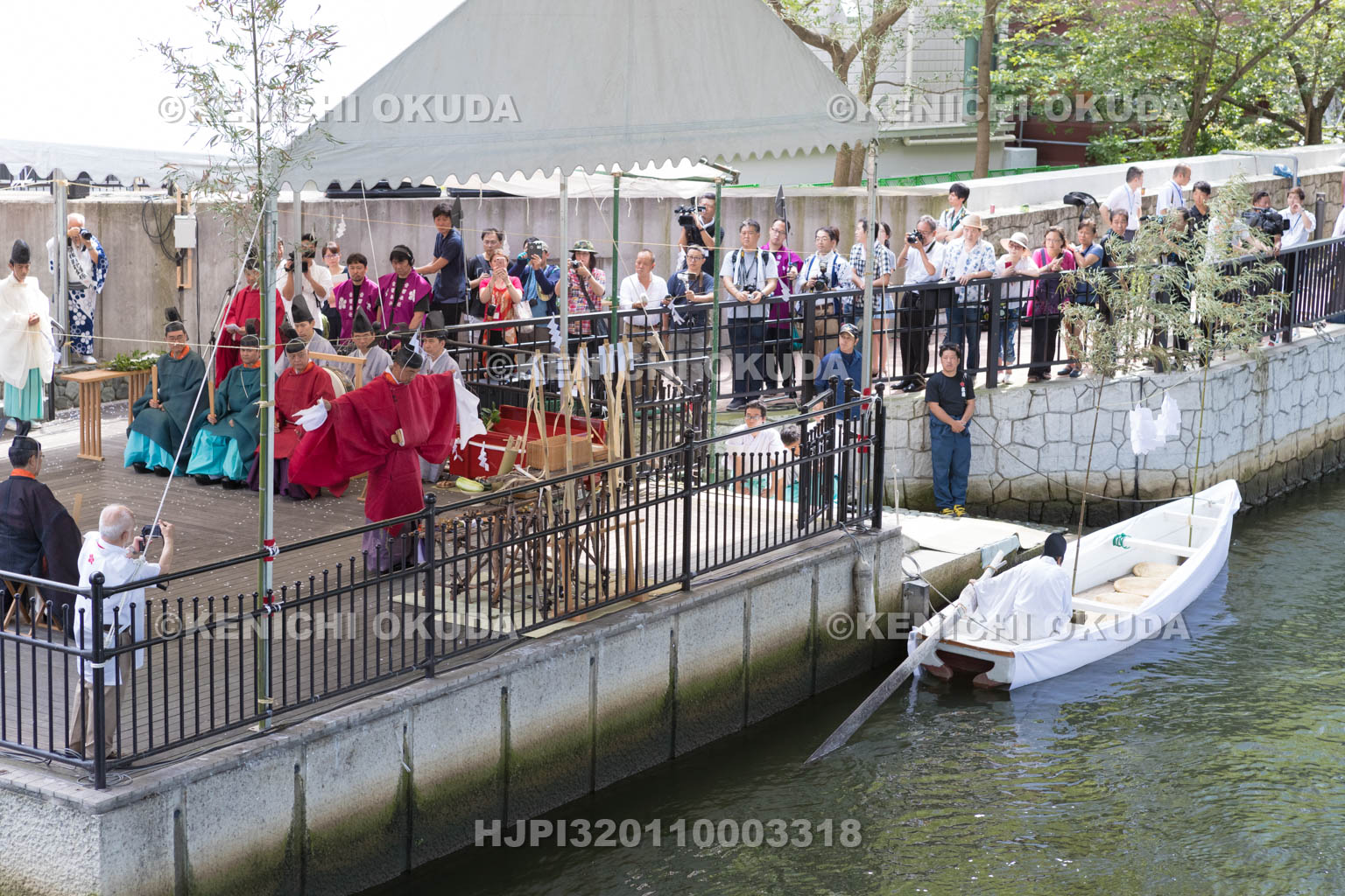 大阪府　天神祭の鉾流神事