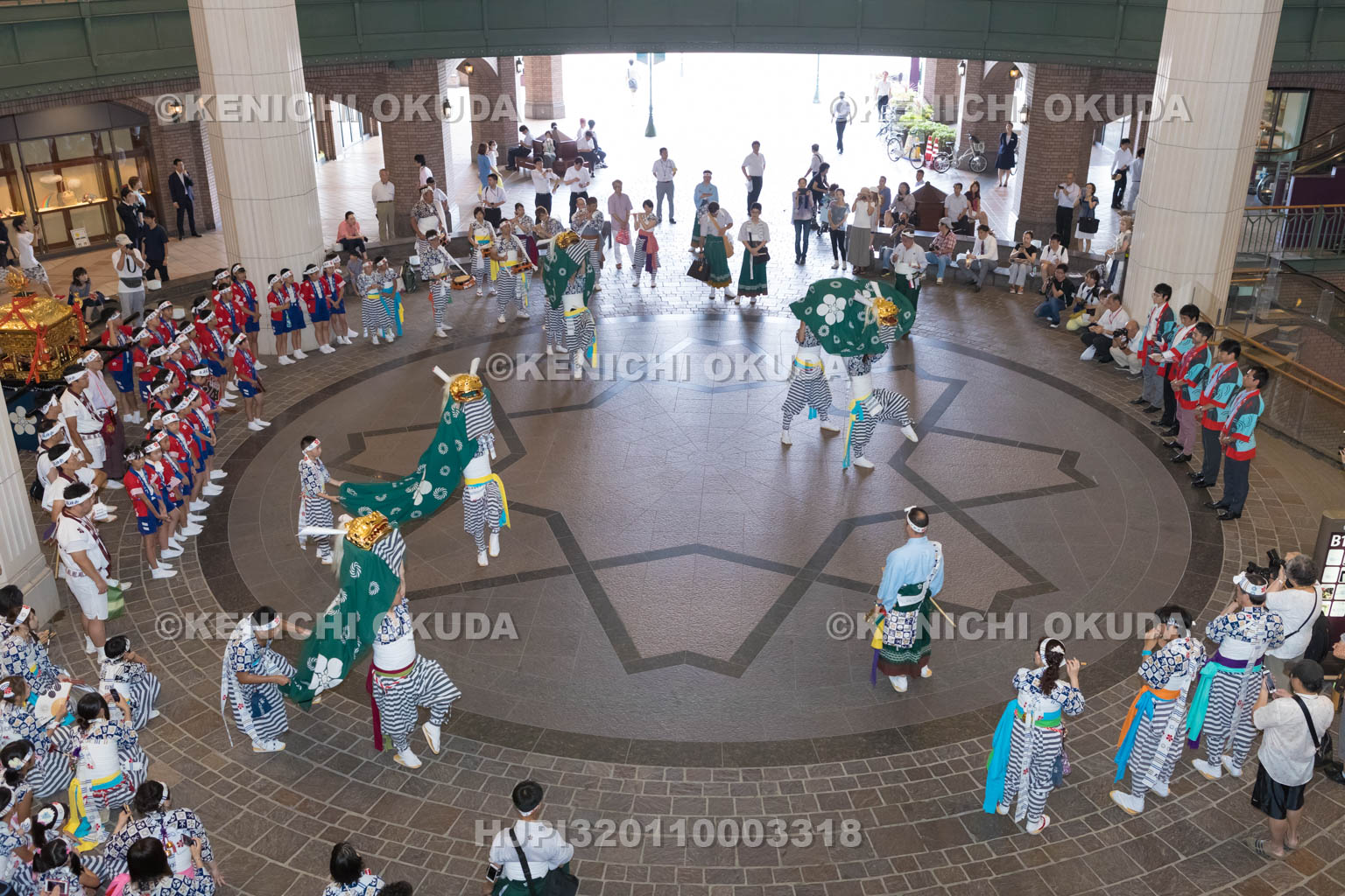 大阪府　天神祭の獅子舞