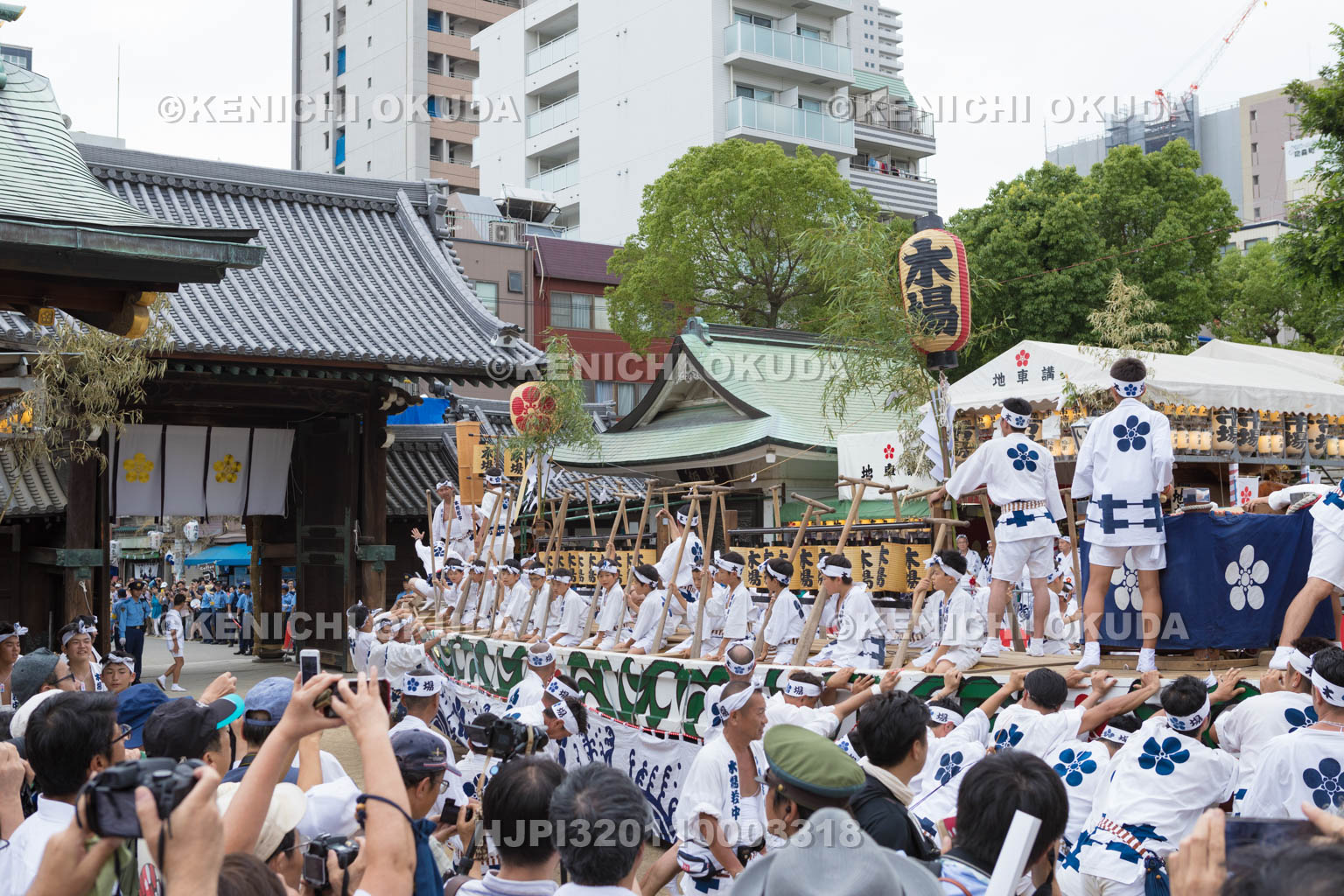 大阪府 天神祭 どんどこ船宮入