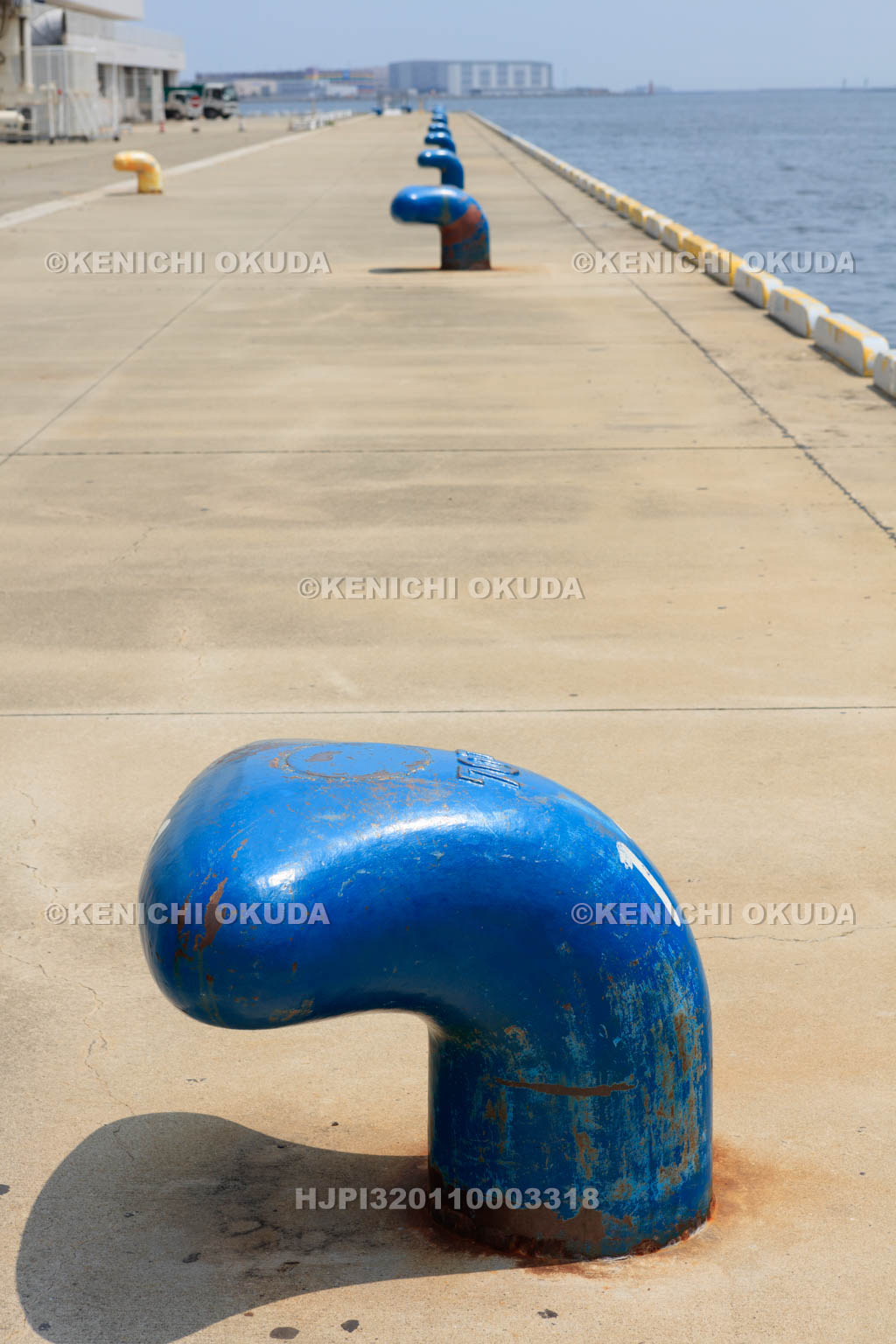 兵庫県　港の係船柱