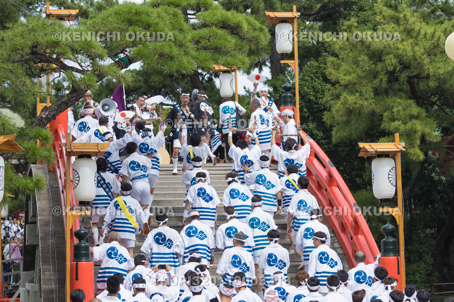 大阪府　住吉祭　神輿渡御の参進