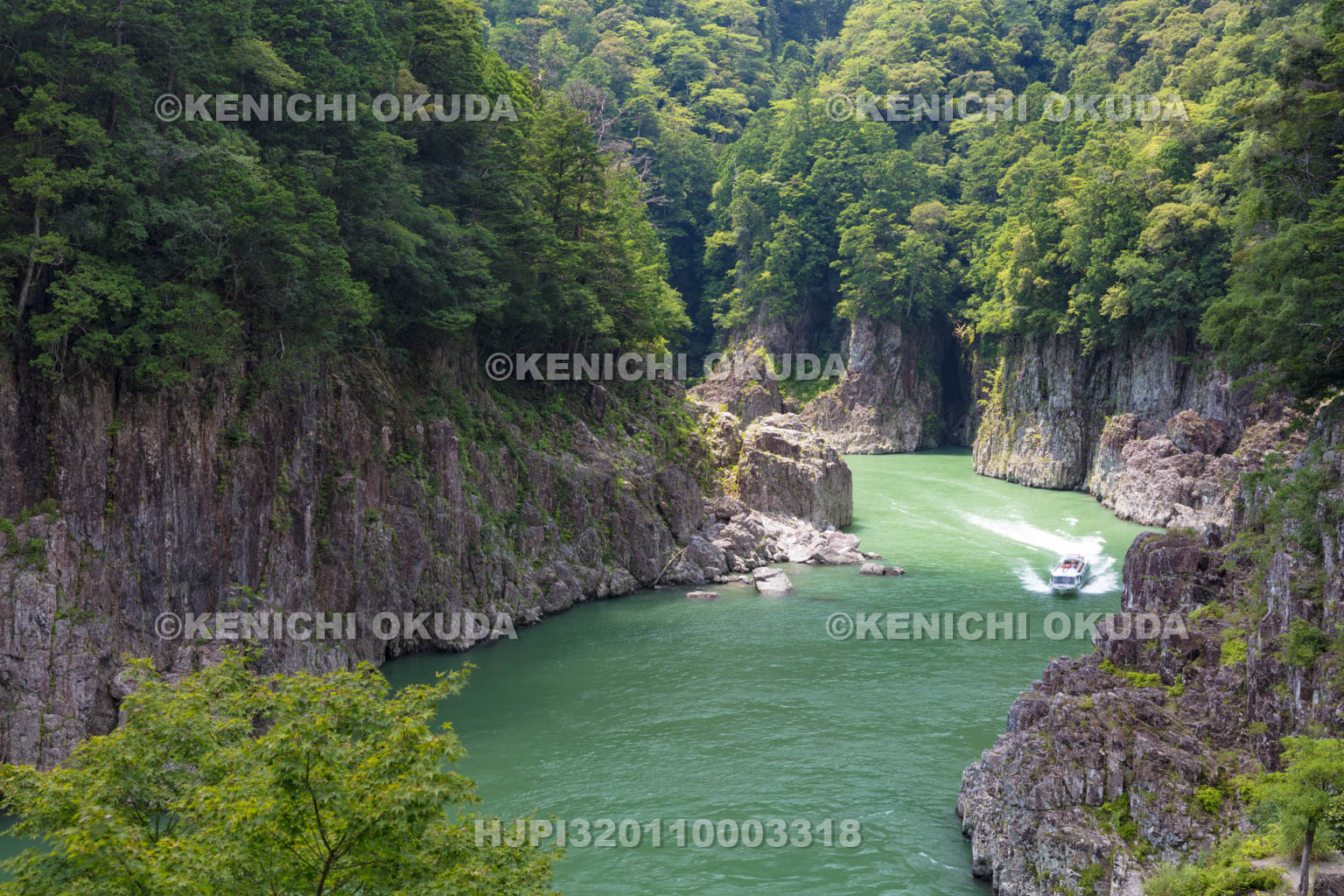 奈良県 和歌山県 瀞峡とウォータージェット船