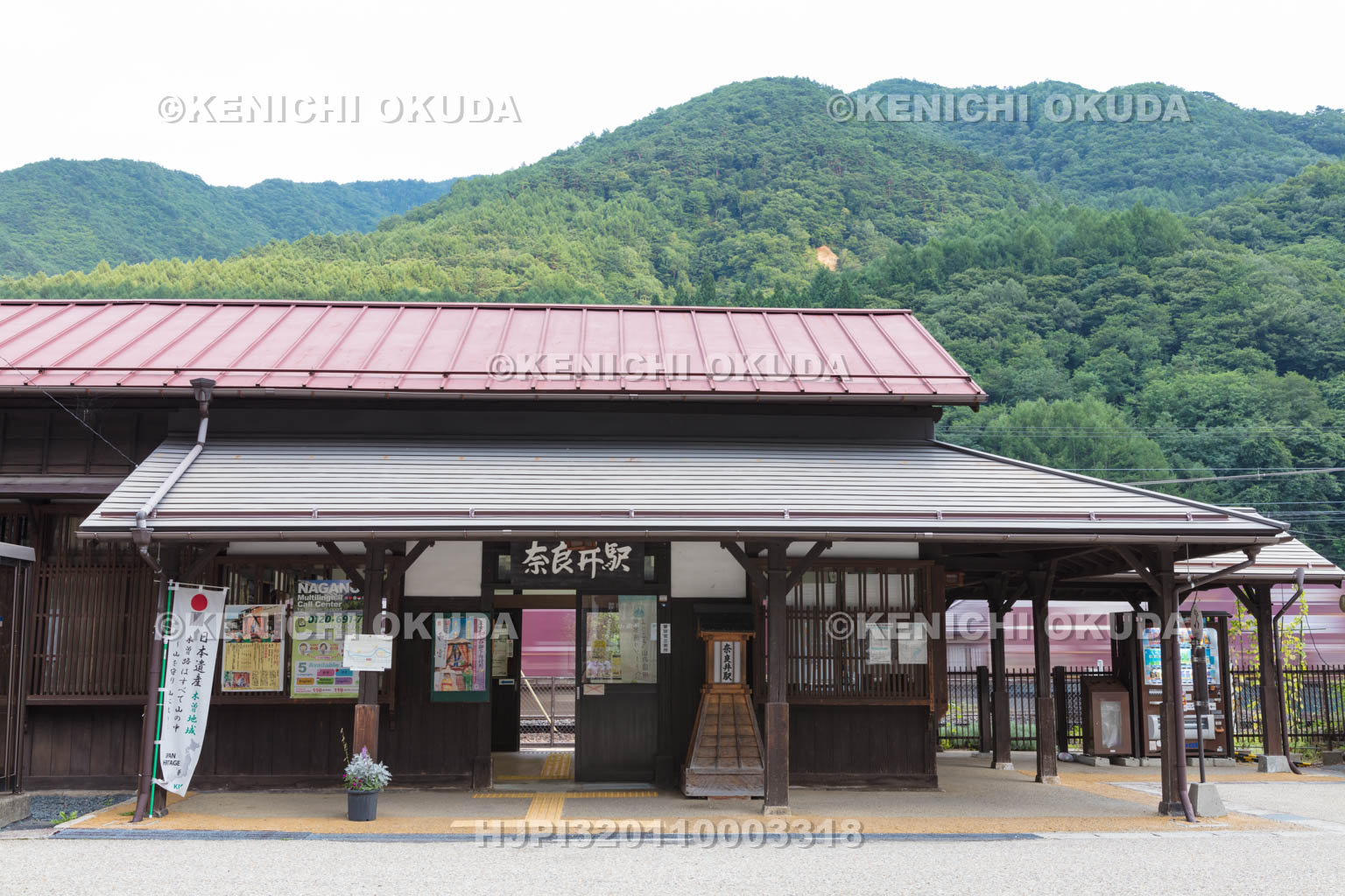 長野県　JR中央本線の奈良井駅