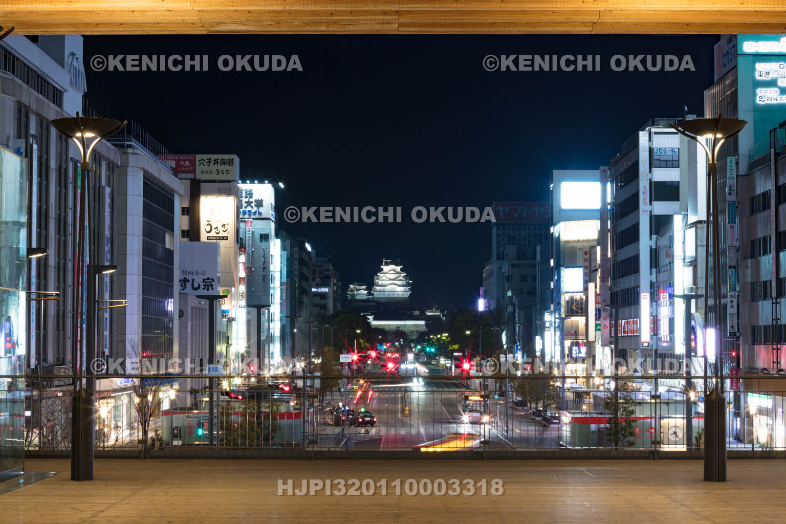 兵庫県　姫路城と姫路市街の夜景