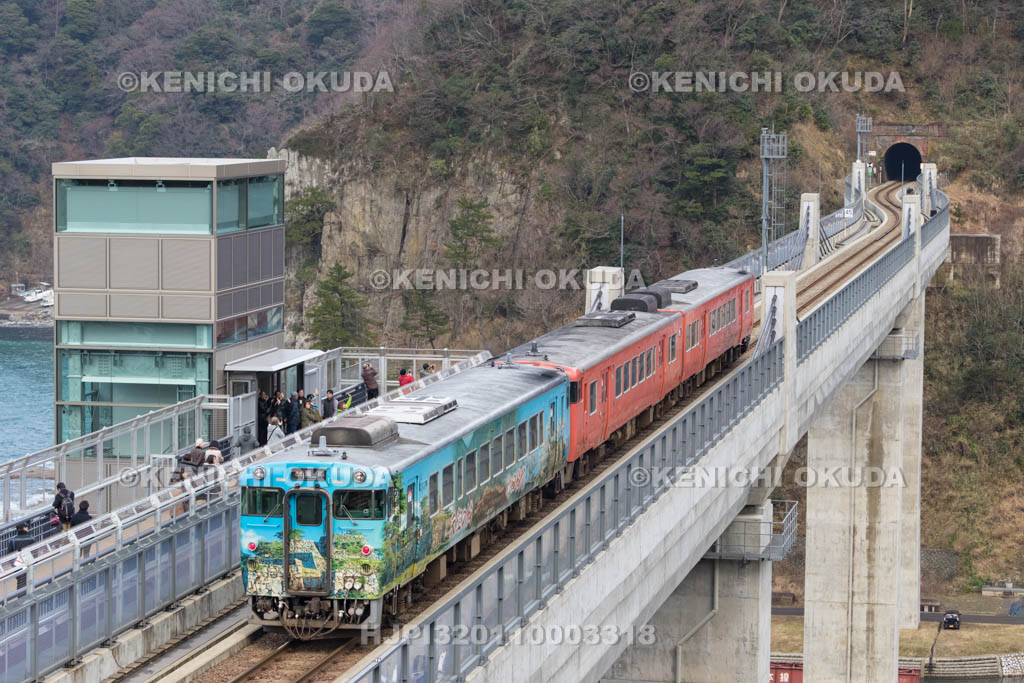 兵庫県　余部橋りょうと山陰本線