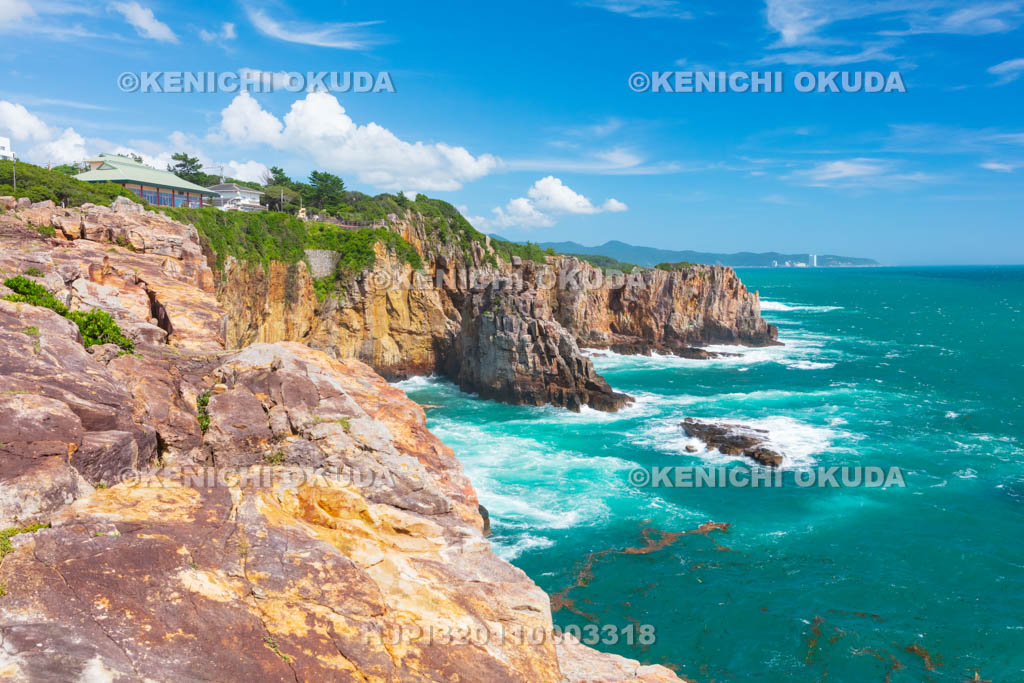 和歌山県　三段壁