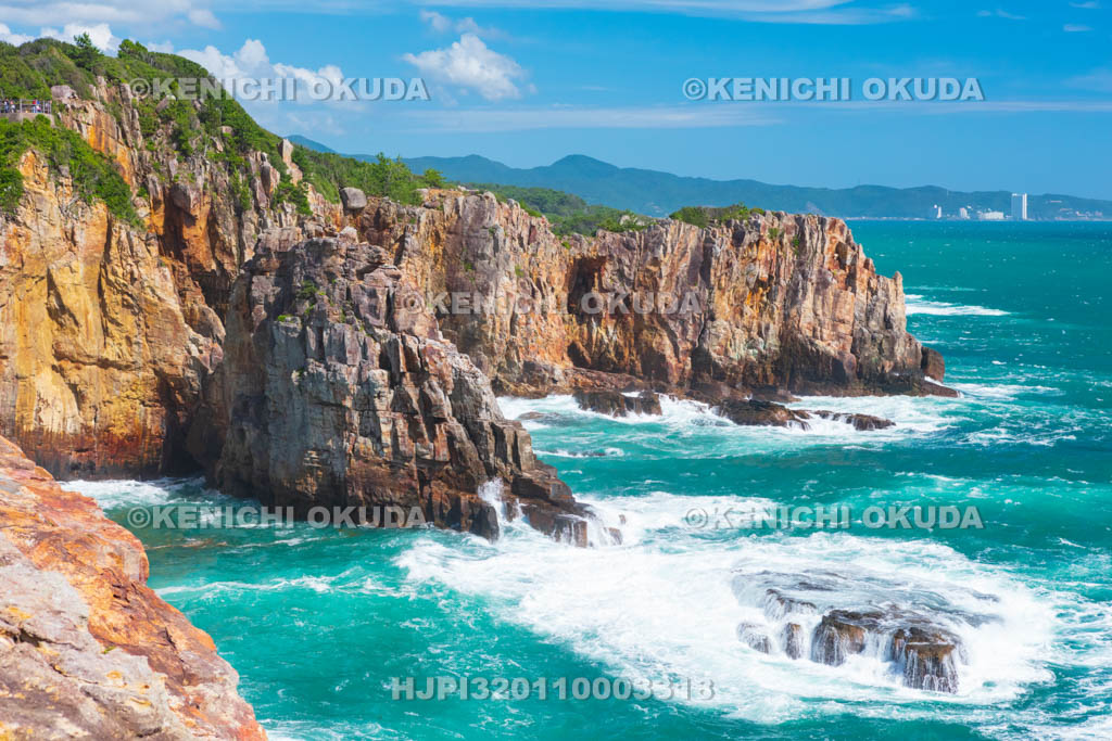 和歌山県　三段壁