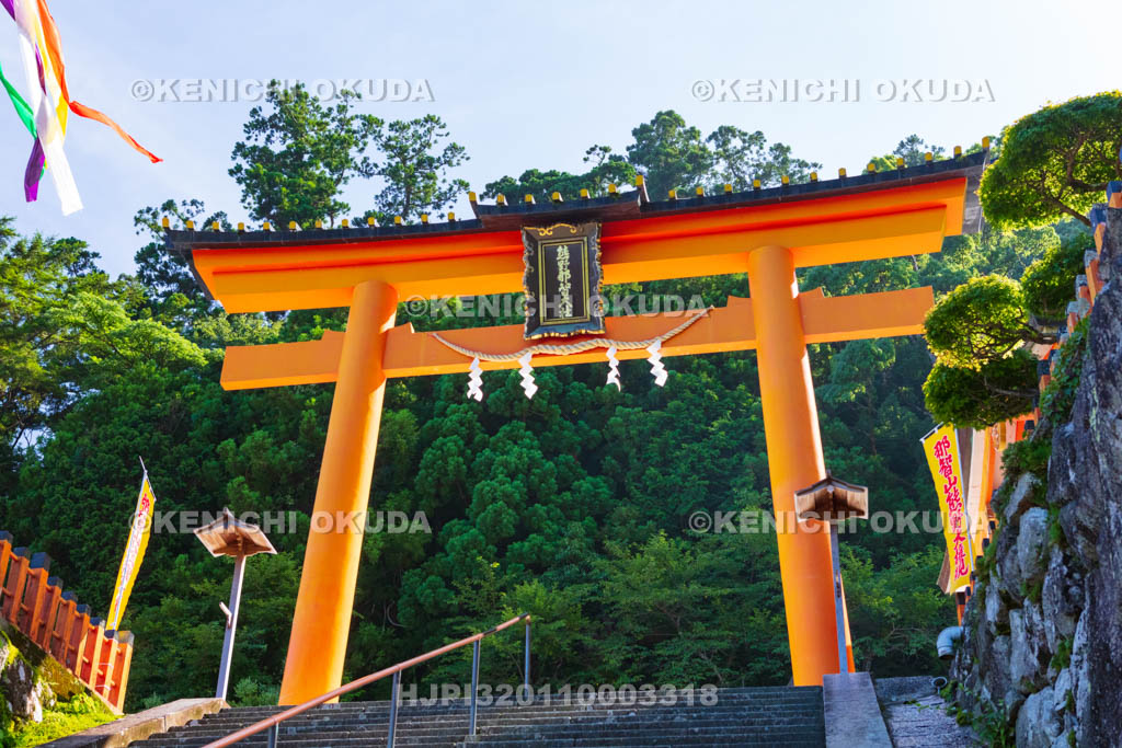 和歌山県　熊野那智大社　二の鳥居