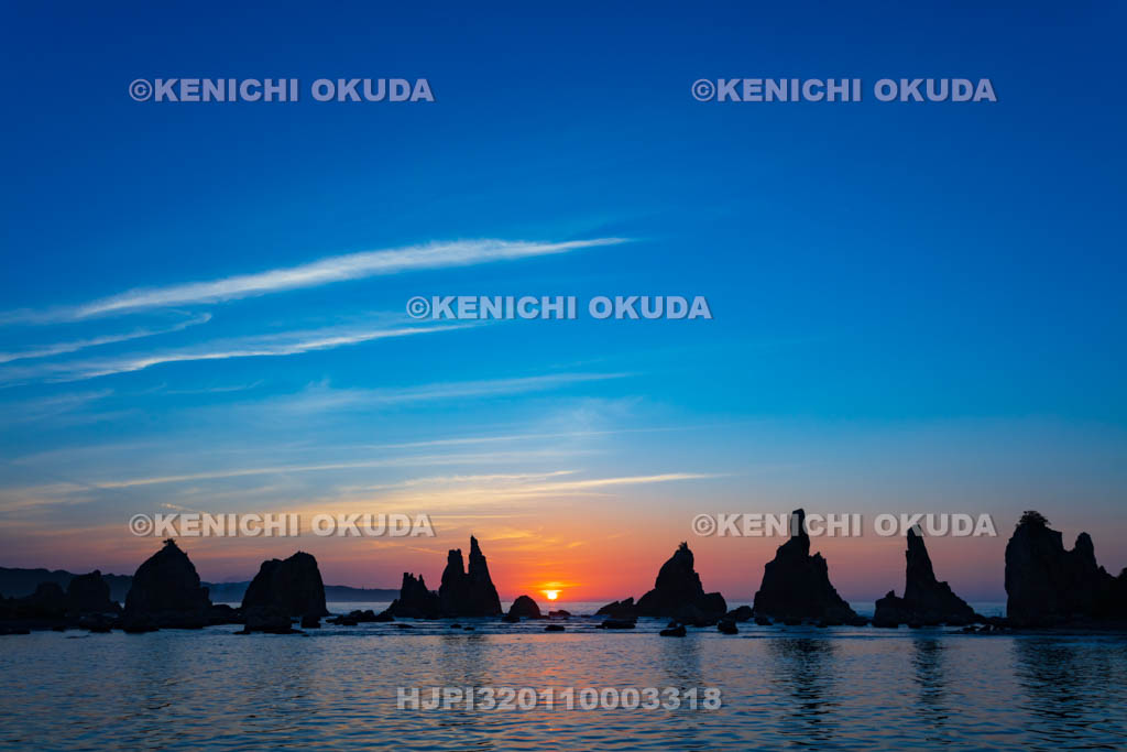 和歌山県　橋杭岩の日の出