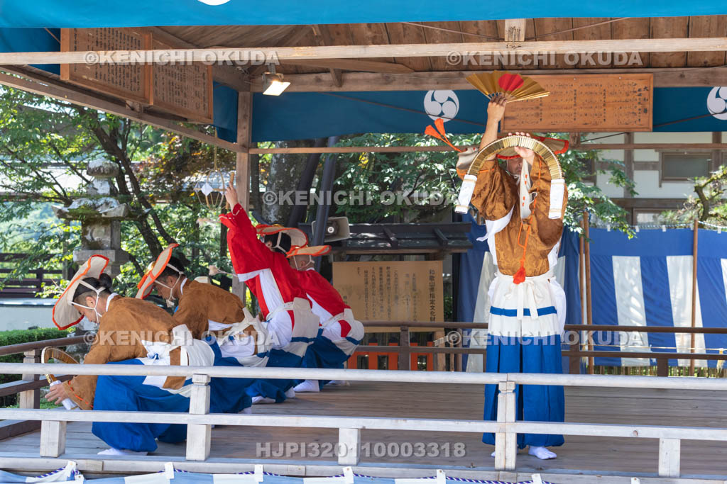 和歌山県　那智の扇祭り　那智田楽