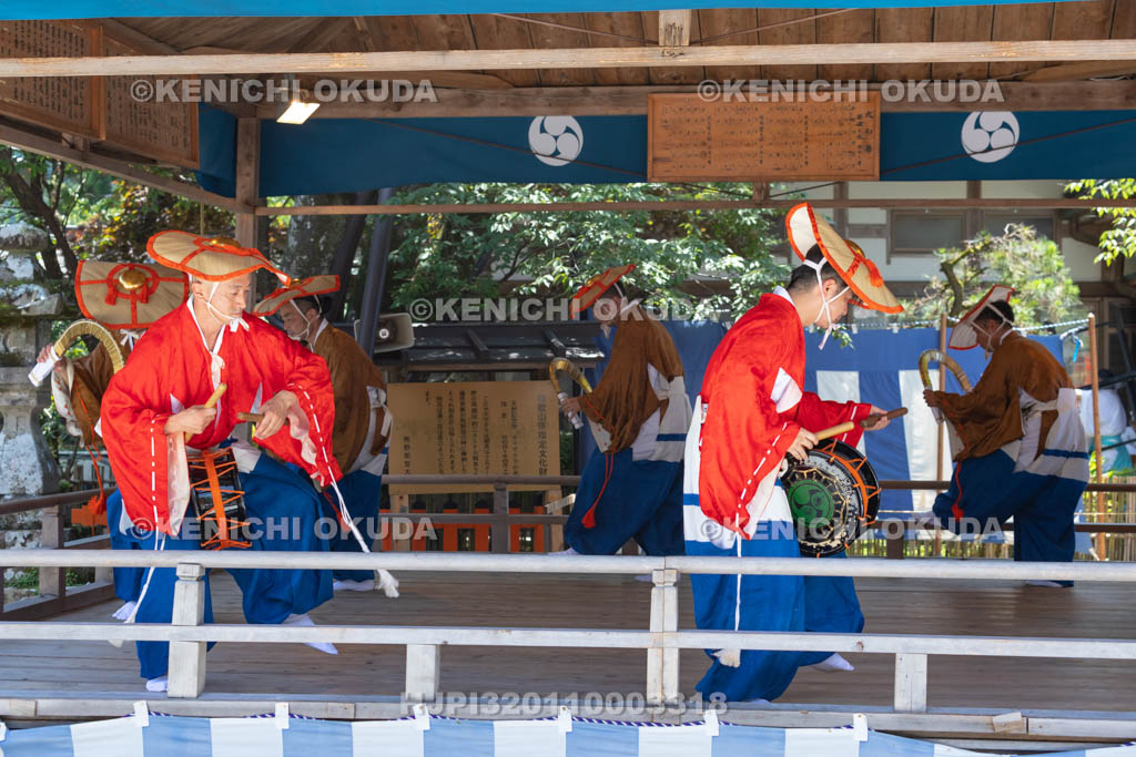 和歌山県　那智の扇祭り　那智田楽