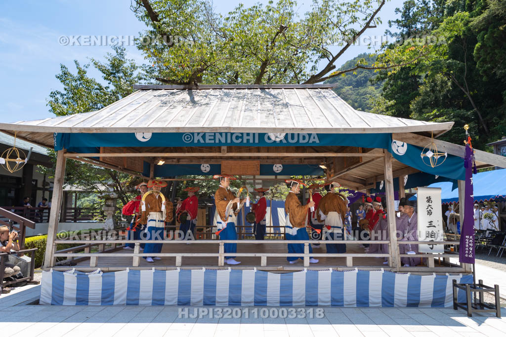 和歌山県　那智の扇祭り　那智田楽