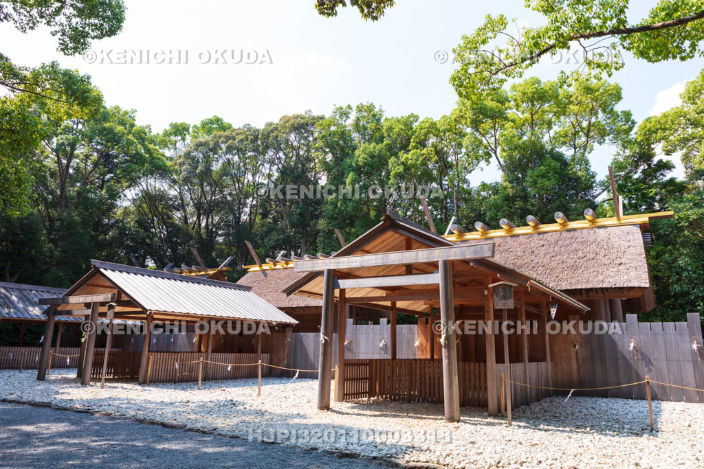 三重県　伊勢神宮　内宮別宮の月読宮　月読宮と伊佐奈岐宮