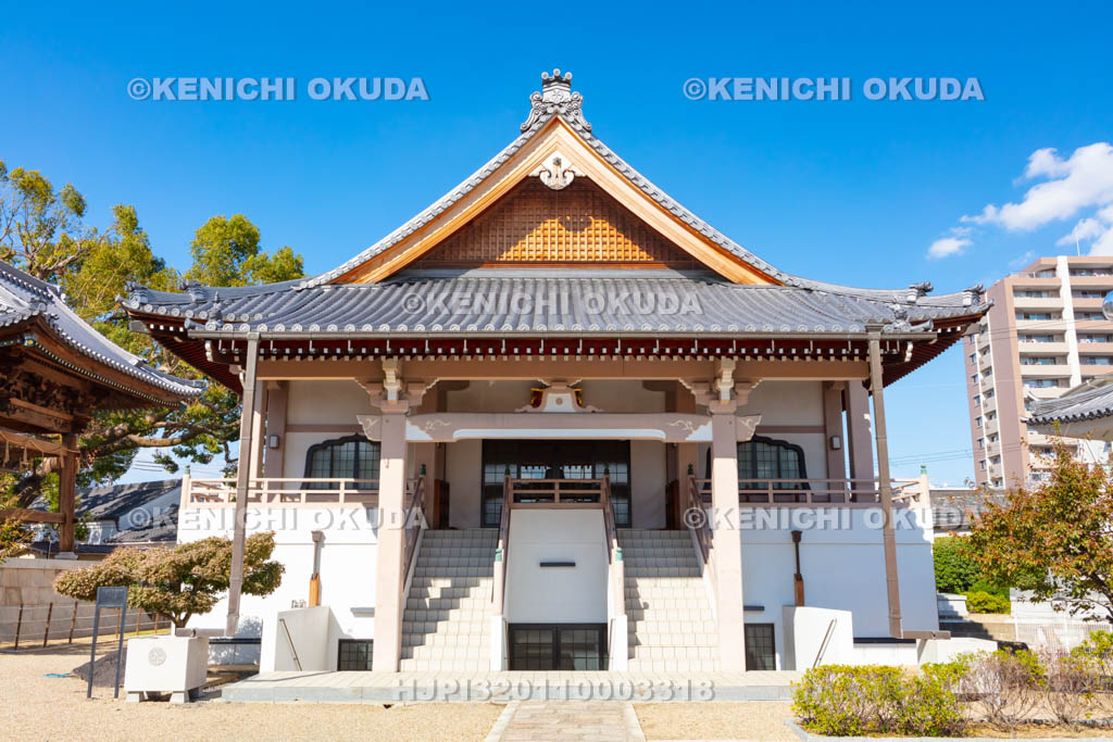 大阪府　大念佛寺の楽邦殿（納骨堂）