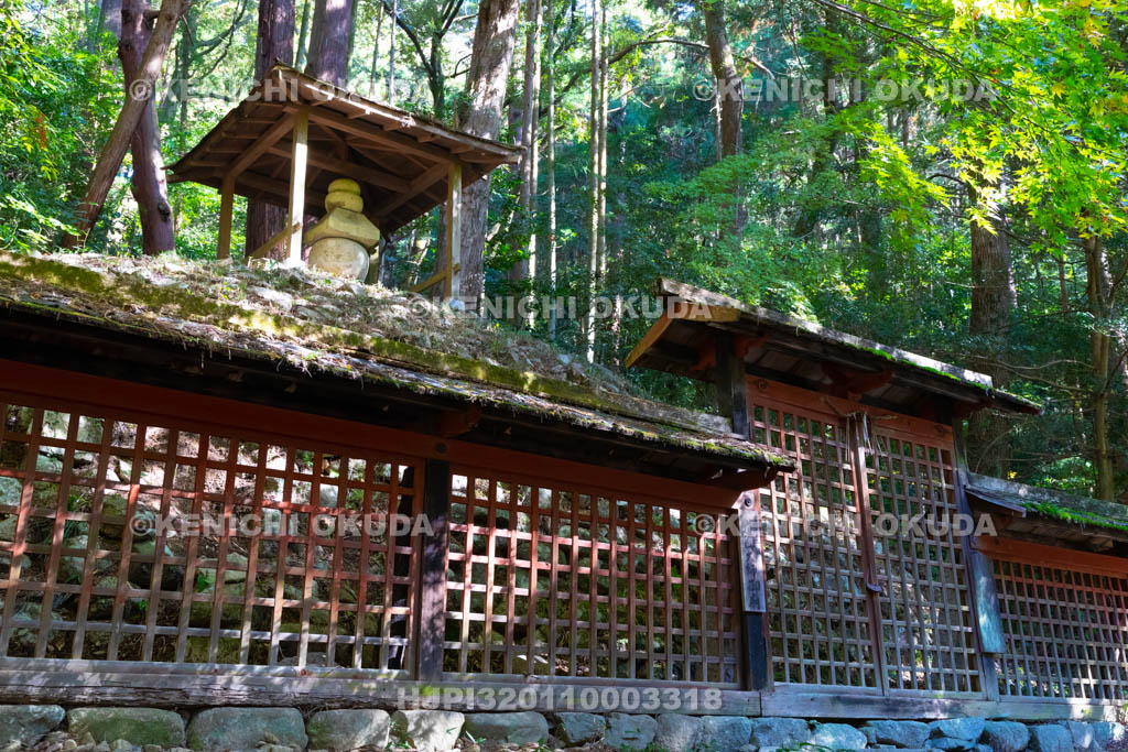 大阪府　観心寺の道興大師御廟
