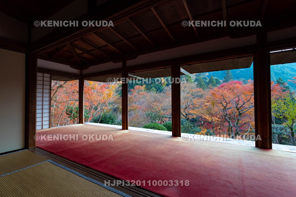 京都府　秋の高山寺　石水院