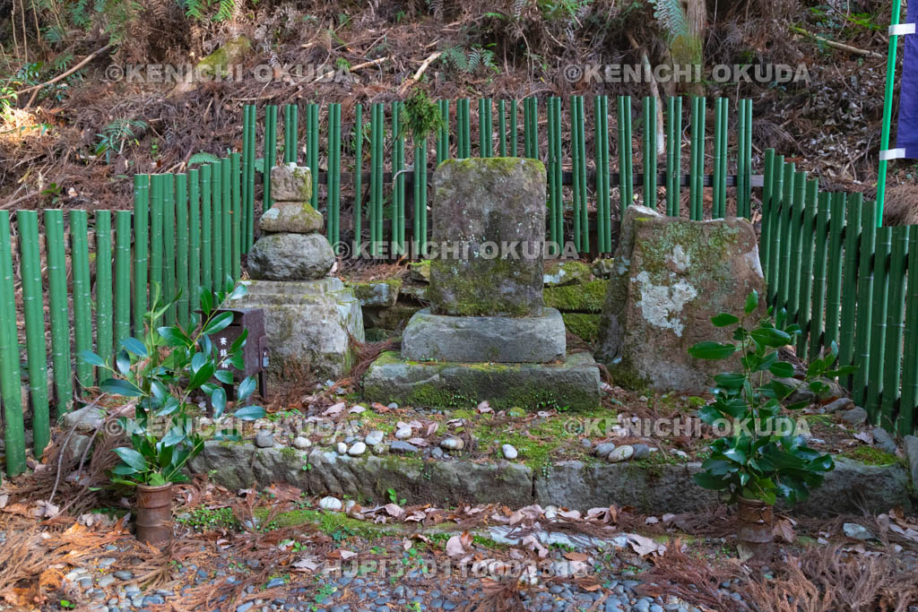 和歌山県　小栗判官遺跡　車塚