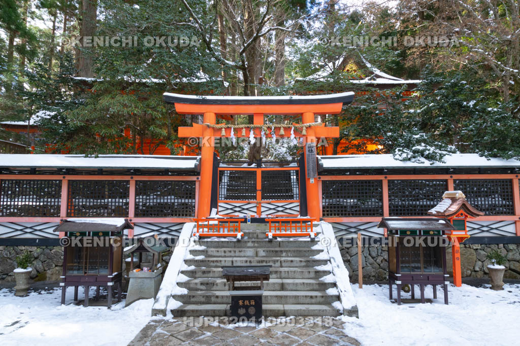 和歌山県　雪の高野山　壇上伽藍の御社