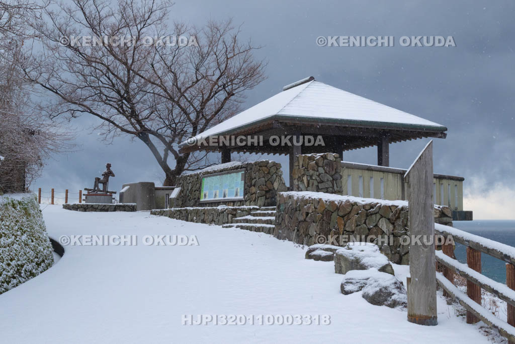 新潟県 親不知海岸 コミュニティロードの展望台