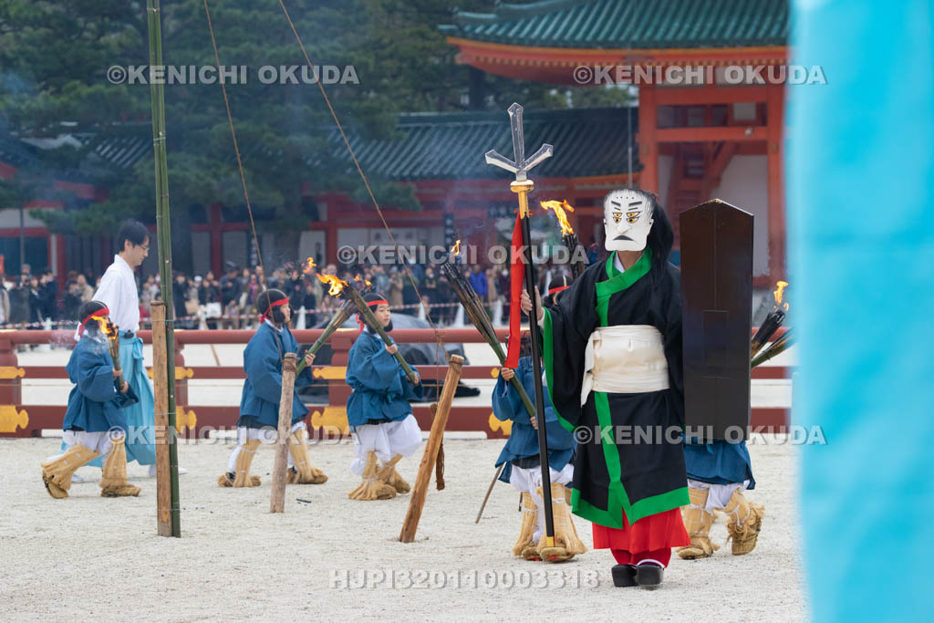京都府 平安神宮節分祭 大儺之儀の方相氏