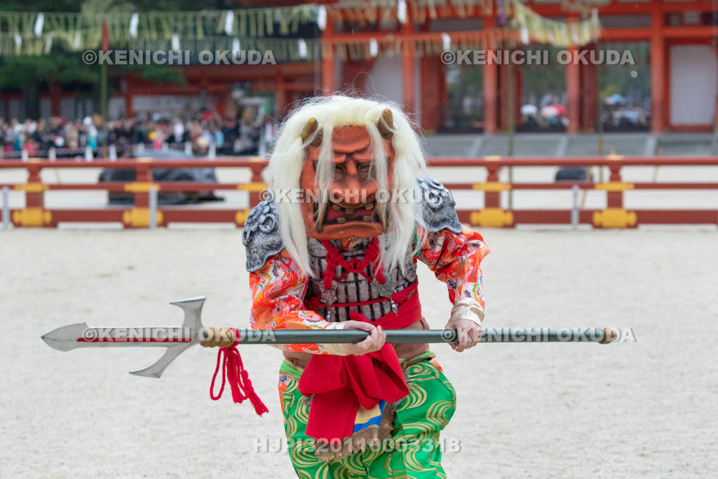 京都府　平安神宮節分祭　鬼の舞