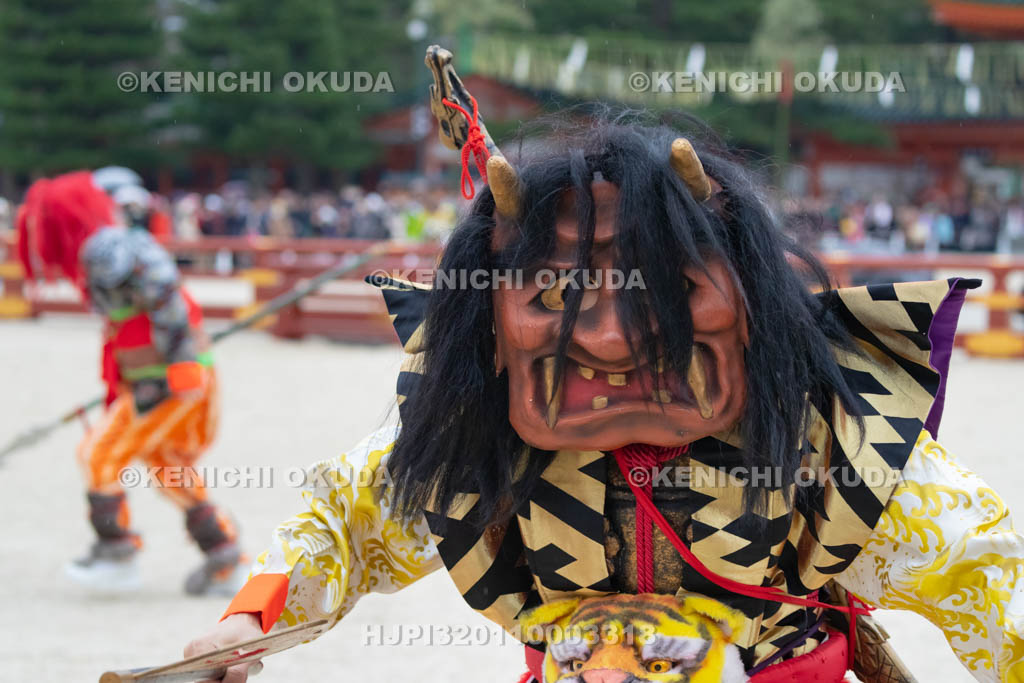 京都府 平安神宮節分祭 鬼の舞
