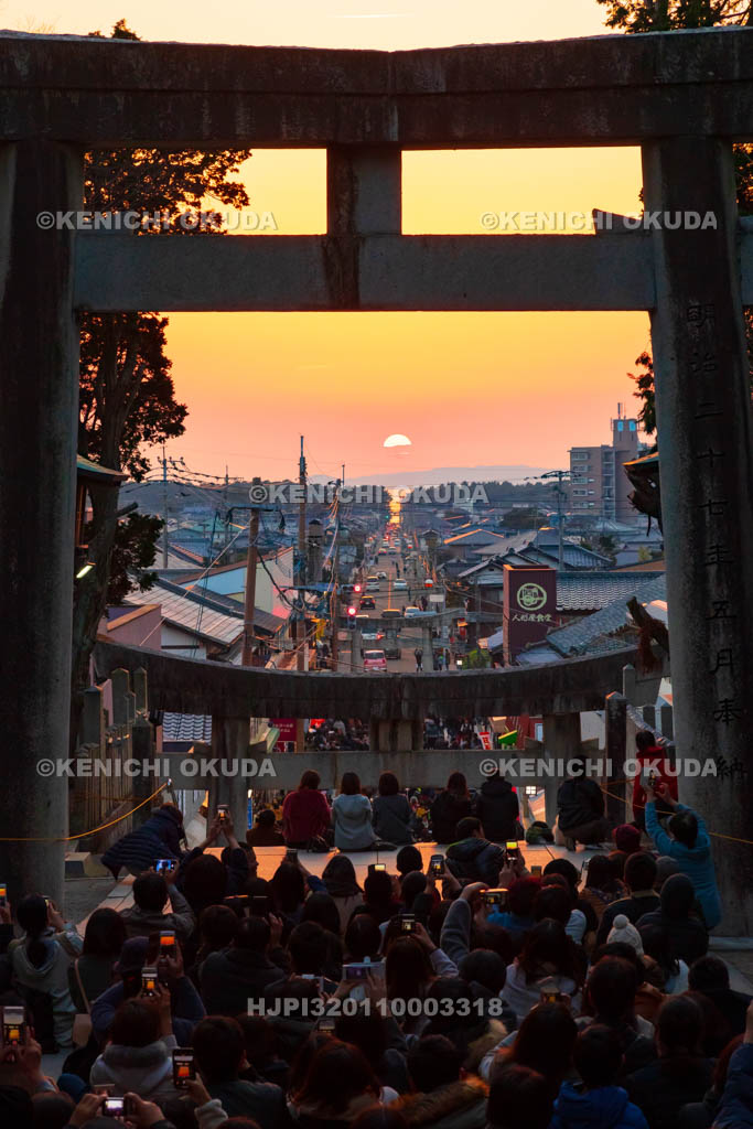 福岡県　宮地嶽神社　光の道