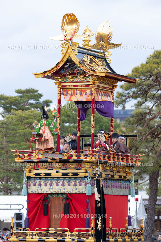 岐阜県　春の高山祭　三番叟のからくり奉納