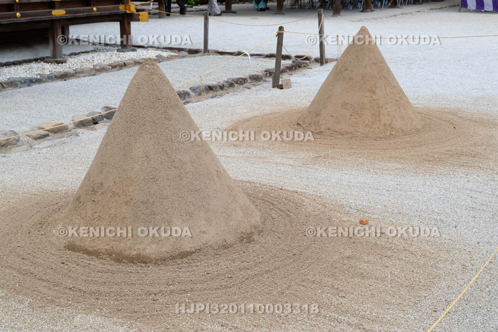 京都府　上賀茂神社　立砂