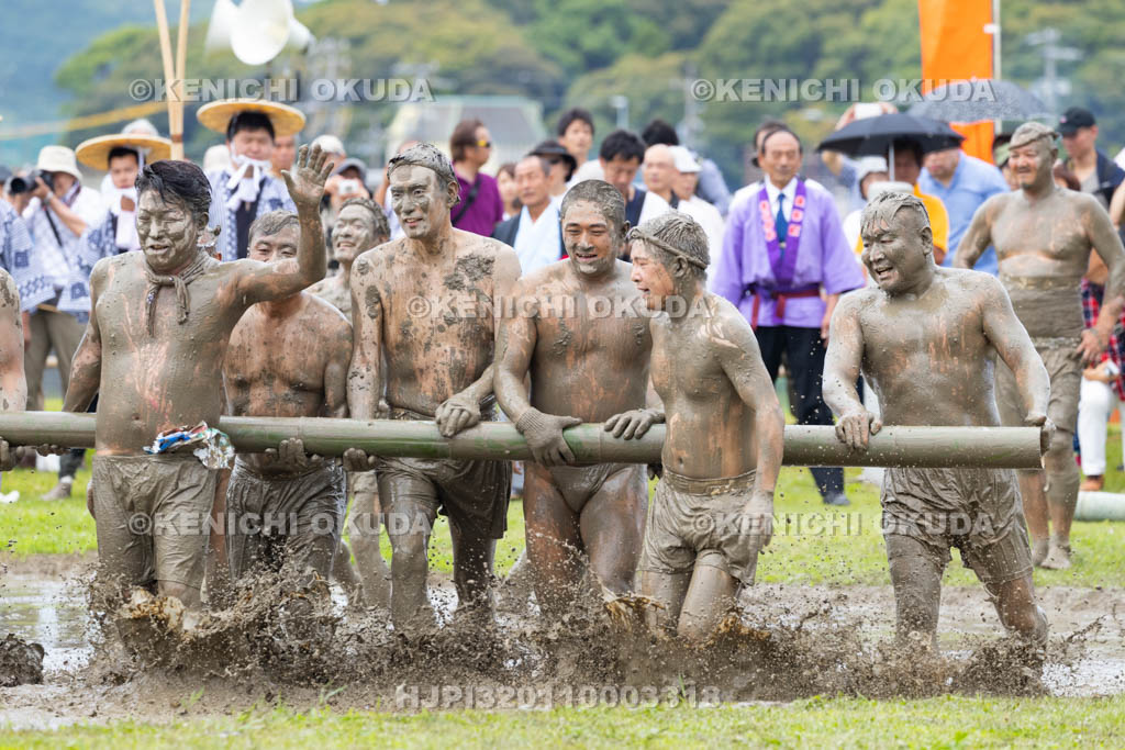 三重県　磯部の御神田