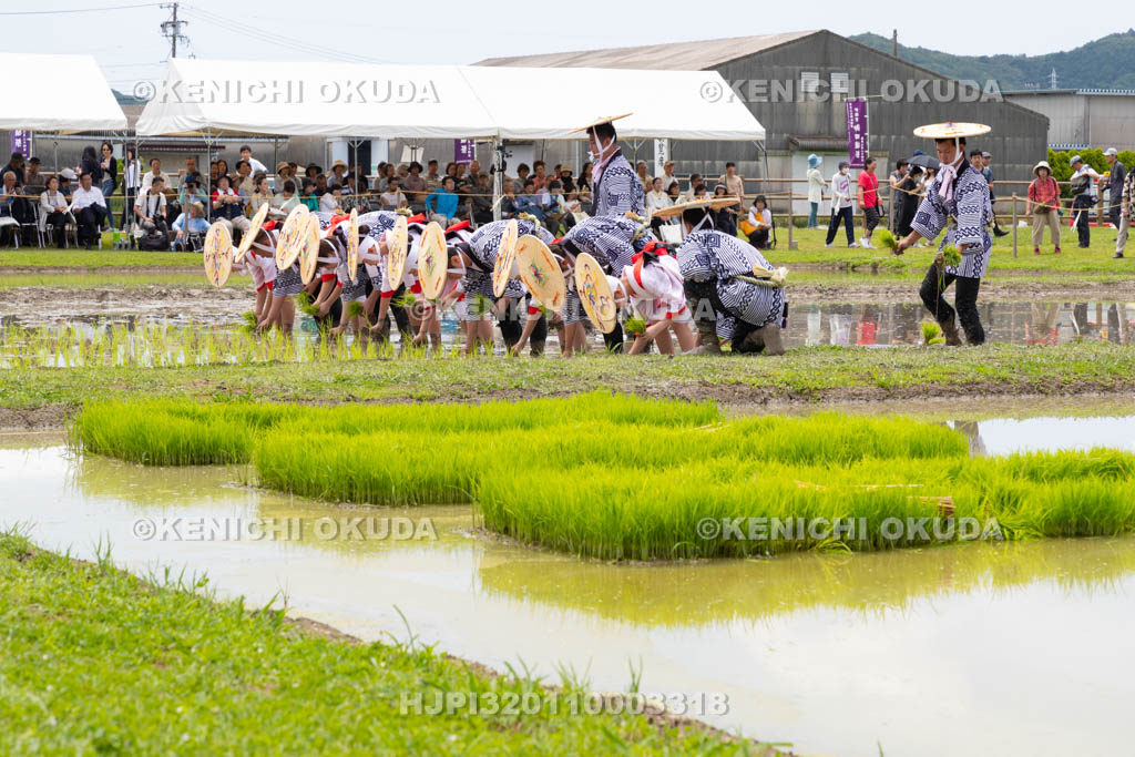 三重県　磯部の御神田