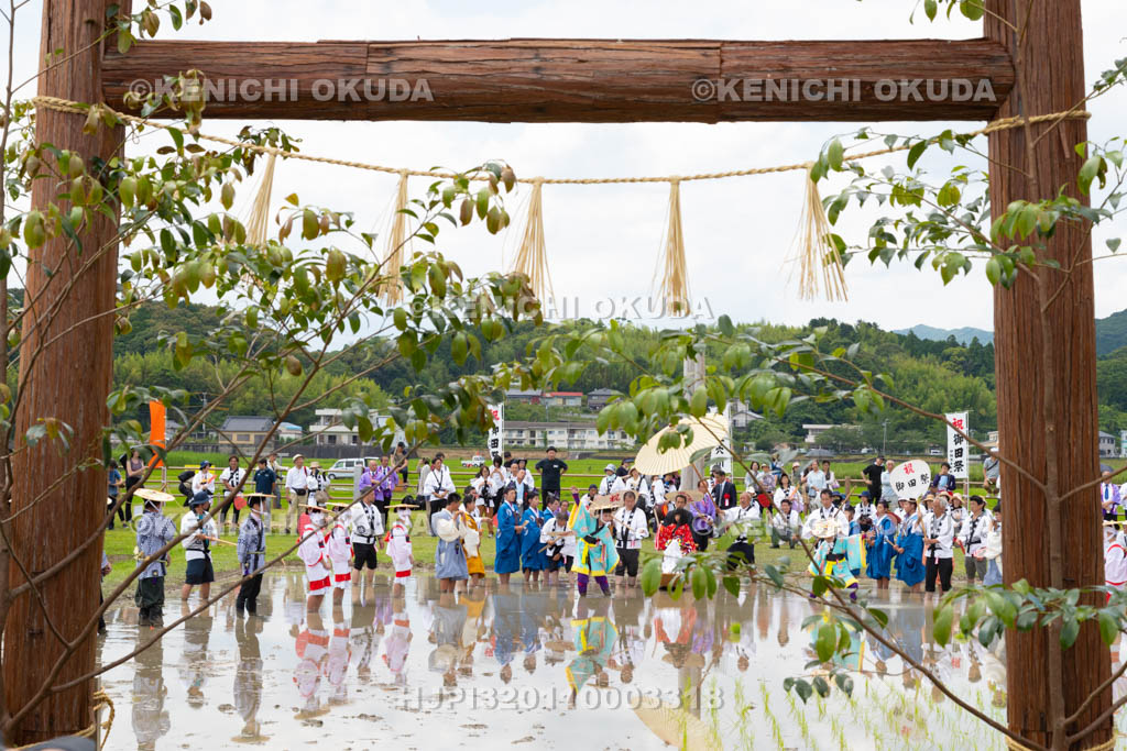 三重県　磯部の御神田